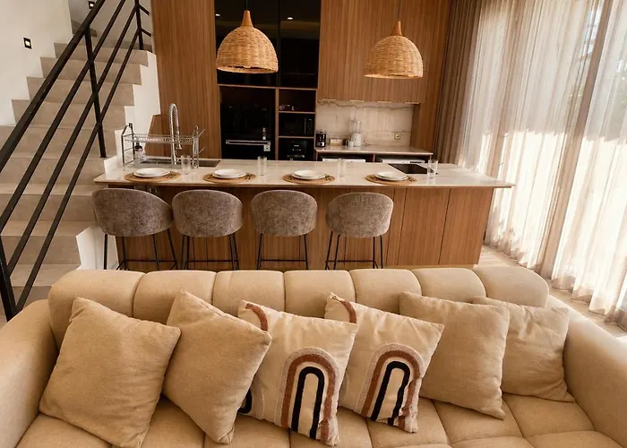 Azora Luxury 3 Bedroom In Vakantiehuis Canggu
