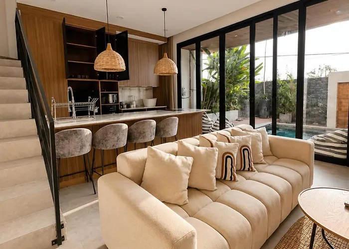 Vakantiehuis Azora Luxury 3 Bedroom In *