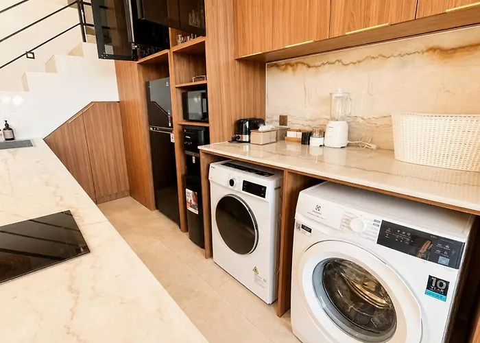 Azora Luxury 3 Bedroom In Hébergement de vacances Canggu