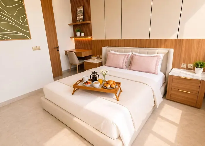 Azora Luxury 3 Bedroom In