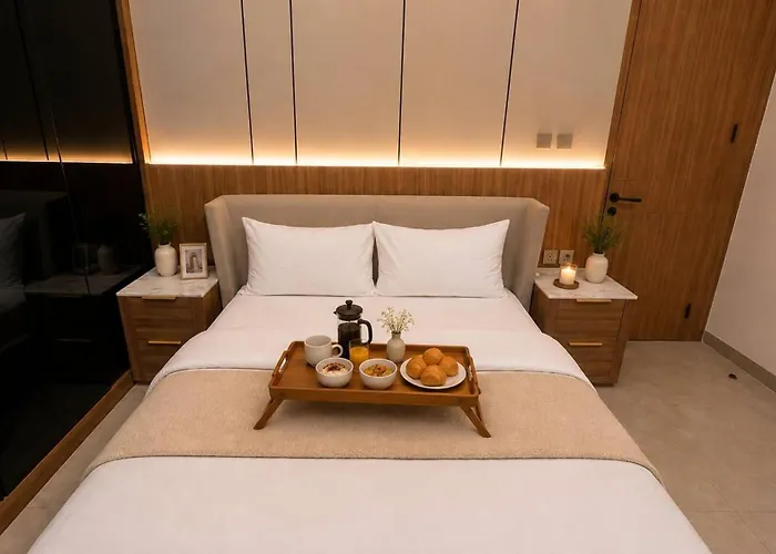 Azora Luxury 3 Bedroom In * Canggu