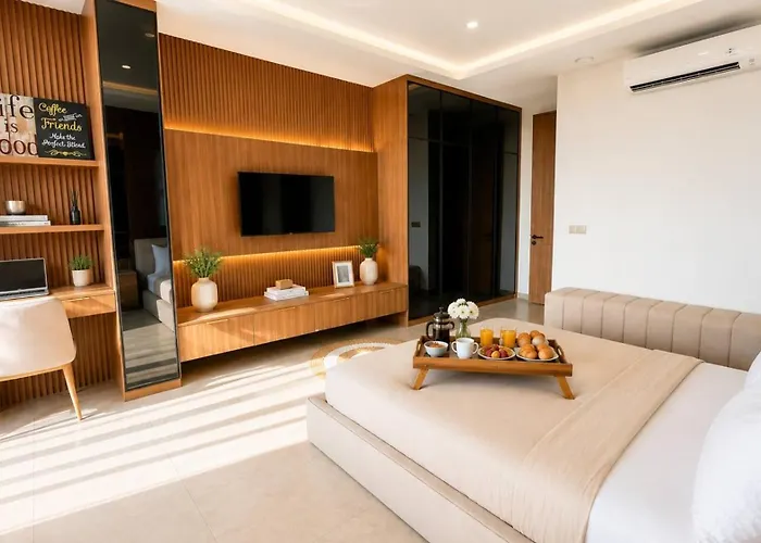 Azora Luxury 3 Bedroom In Canggu